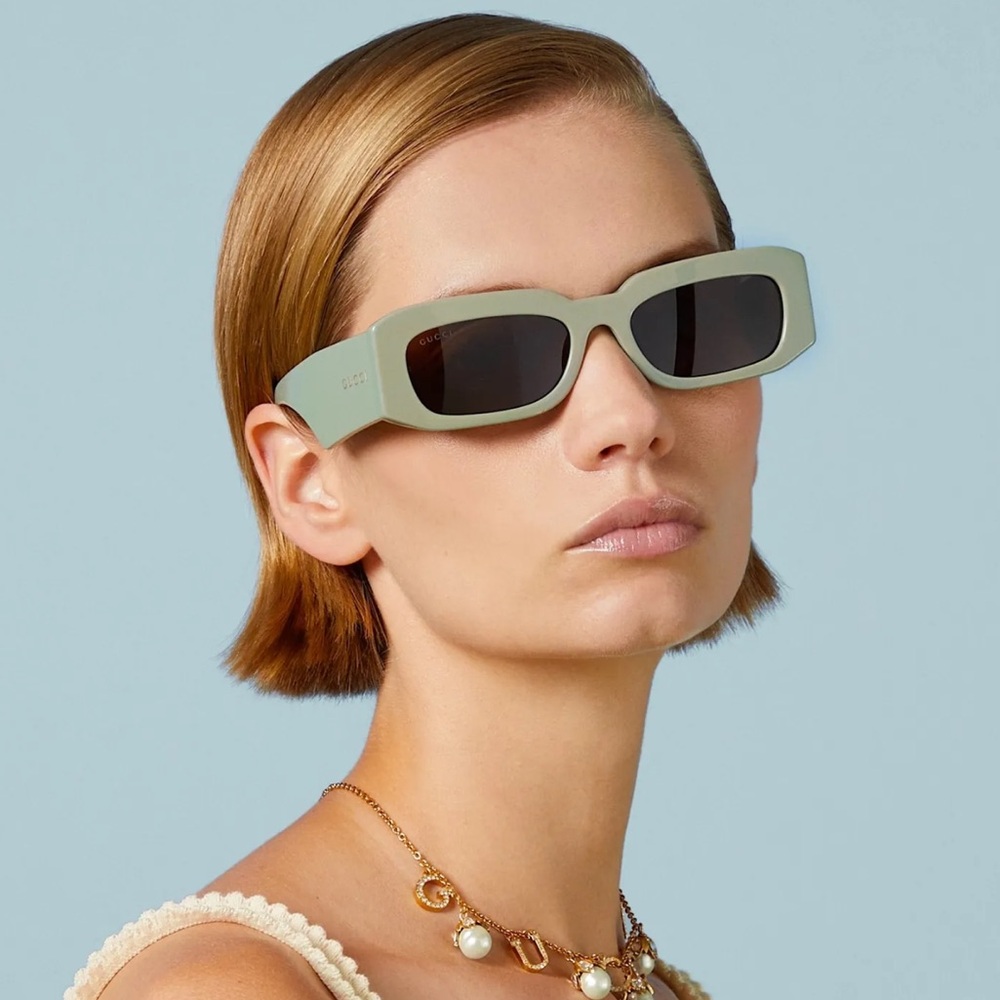 Excluded Gucci Sunglasses, New 360 - Picture 2 of 6